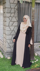 Zara – Chic Contrast with Belted Fit Fabric: Jarsi Origin: Made in China