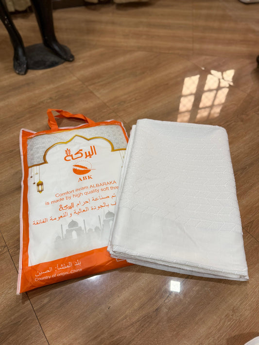🧼 4. Towel Ihram (China) – Super Fine & Soft – 1000g
