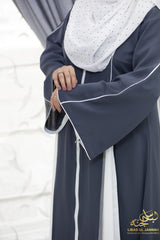 Reeva – Grey & White Contrast Panel Abaya