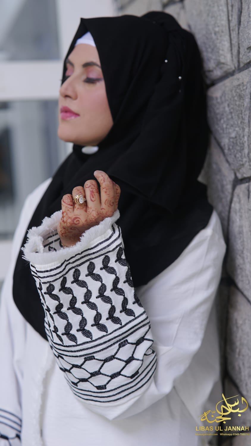 White Crushed CY Abaya Upper – Heritage Embroidery with Modern Grace