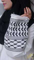 White Crushed CY Abaya Upper – Heritage Embroidery with Modern Grace
